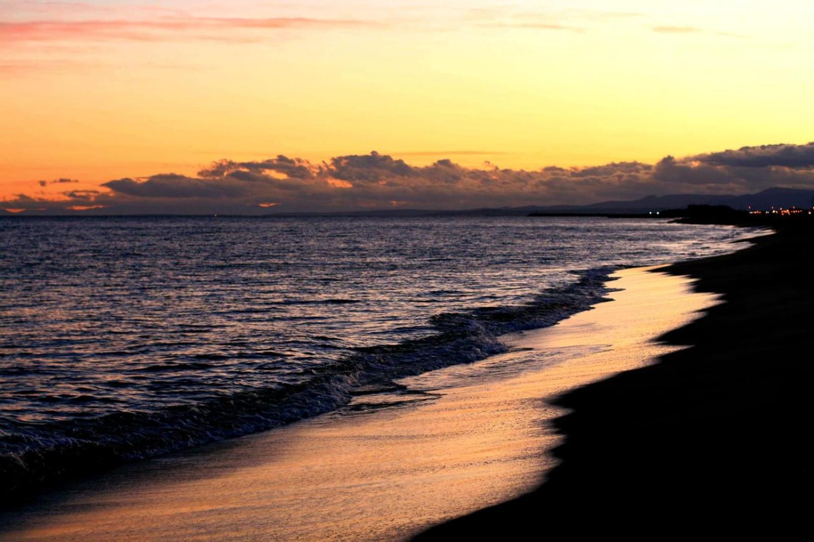 T2 - Les Pieds Dans Le Sables En Toutes Saisons 5 Couchages - Climatisation - Parking Privee - Piscine - Situation Optimum Et Rare - Amoureva - Richelieu- Cap D'agde Apartment *