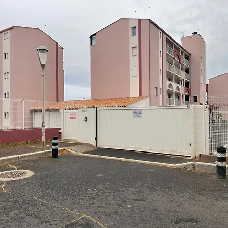 T2 - Les Pieds Dans Le Sables En Toutes Saisons 5 Couchages - Climatisation - Parking Privee - Piscine - Situation Optimum Et Rare - Amoureva - Plage Richelieu- Cap D'Agde Exterior foto