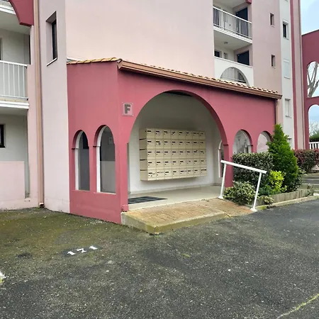 T2 - Les Pieds Dans Le Sables En Toutes Saisons 5 Couchages - Climatisation - Parking Privee - Piscine - Situation Optimum Et Rare - Amoureva - Plage Richelieu- Cap D'Agde Exterior foto
